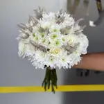 The Bride'S Flower - White